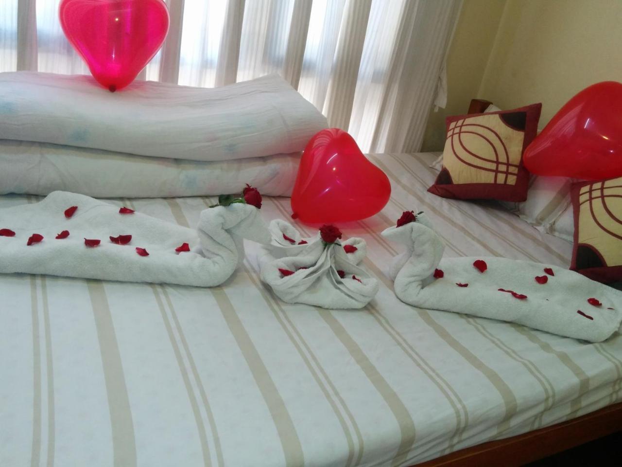 Looniva Guest House Lalitpur Zewnętrze zdjęcie