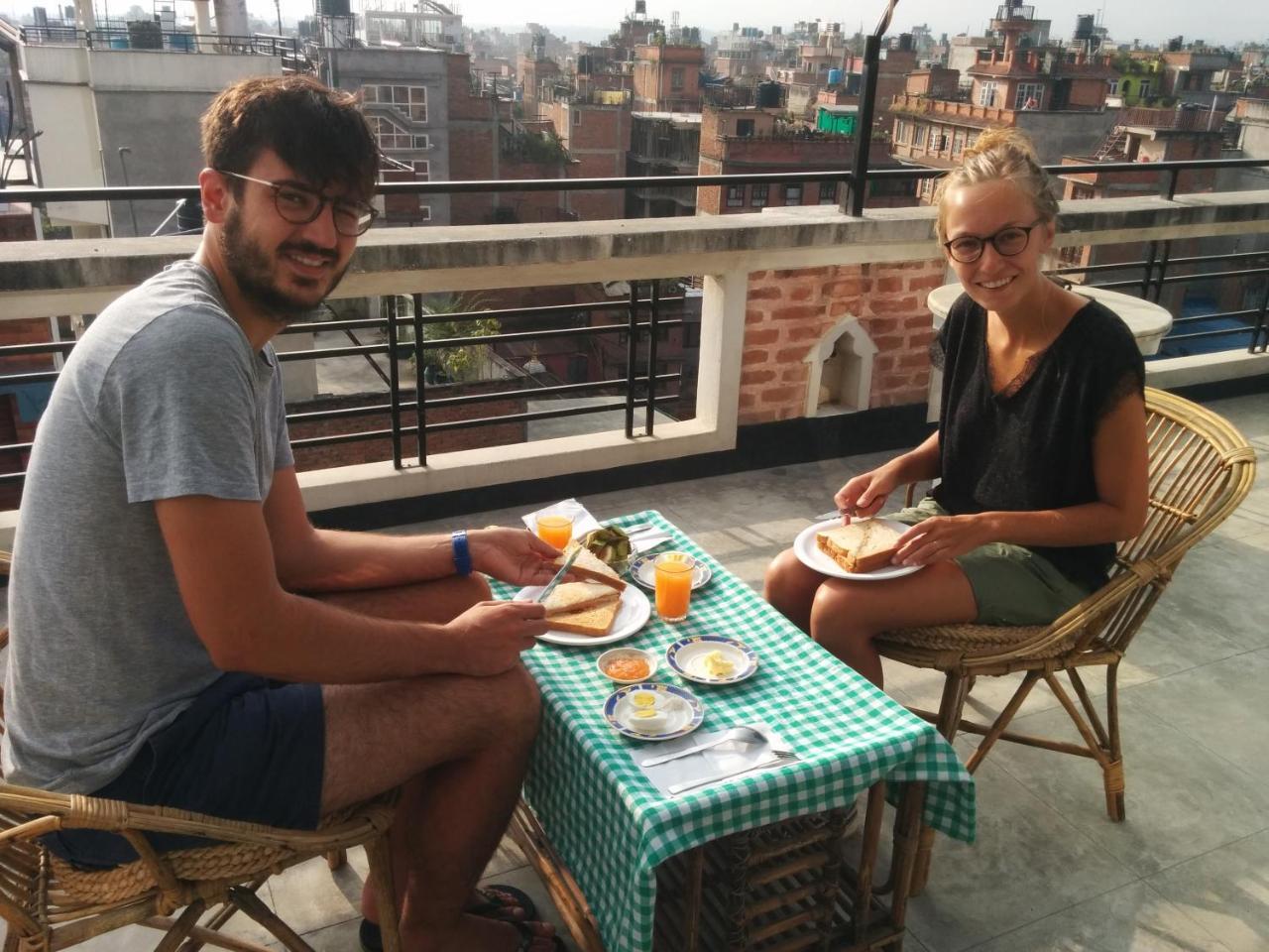 Looniva Guest House Lalitpur Zewnętrze zdjęcie
